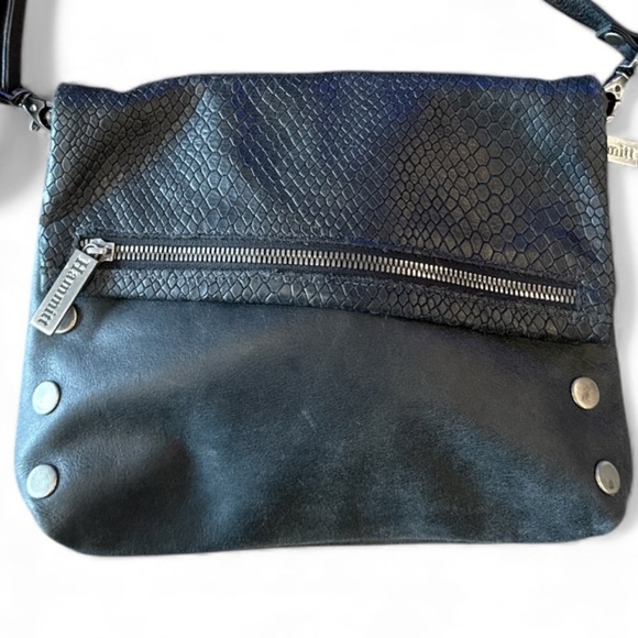 Hammit Medium Black Snake Embossed Detail Rivet Crossbody or Clutch Bag - Picture 4 of 14